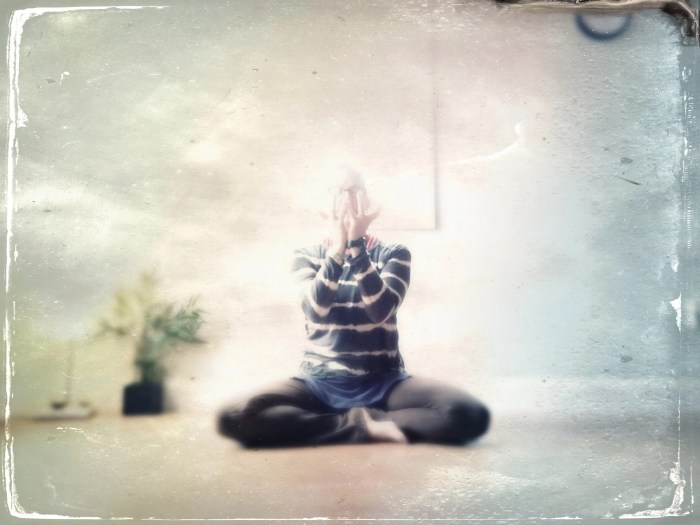 10 Steps to Find Peace Through Daily Meditation